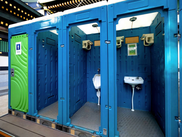 Portable Toilet Options We Offer in Lapel, IN